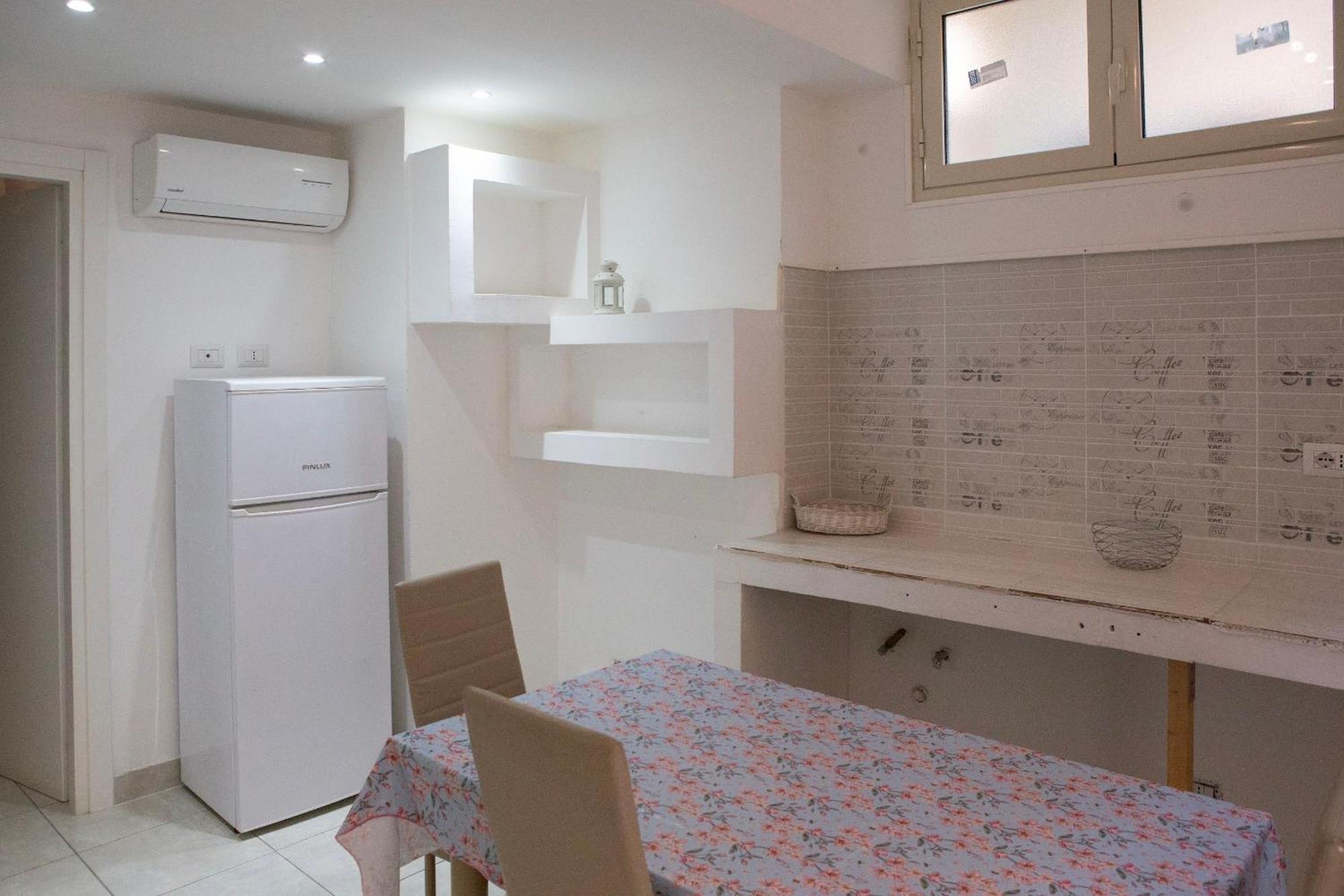 빌라 산 조반니 La Casa Di Eolo B&B 외부 사진