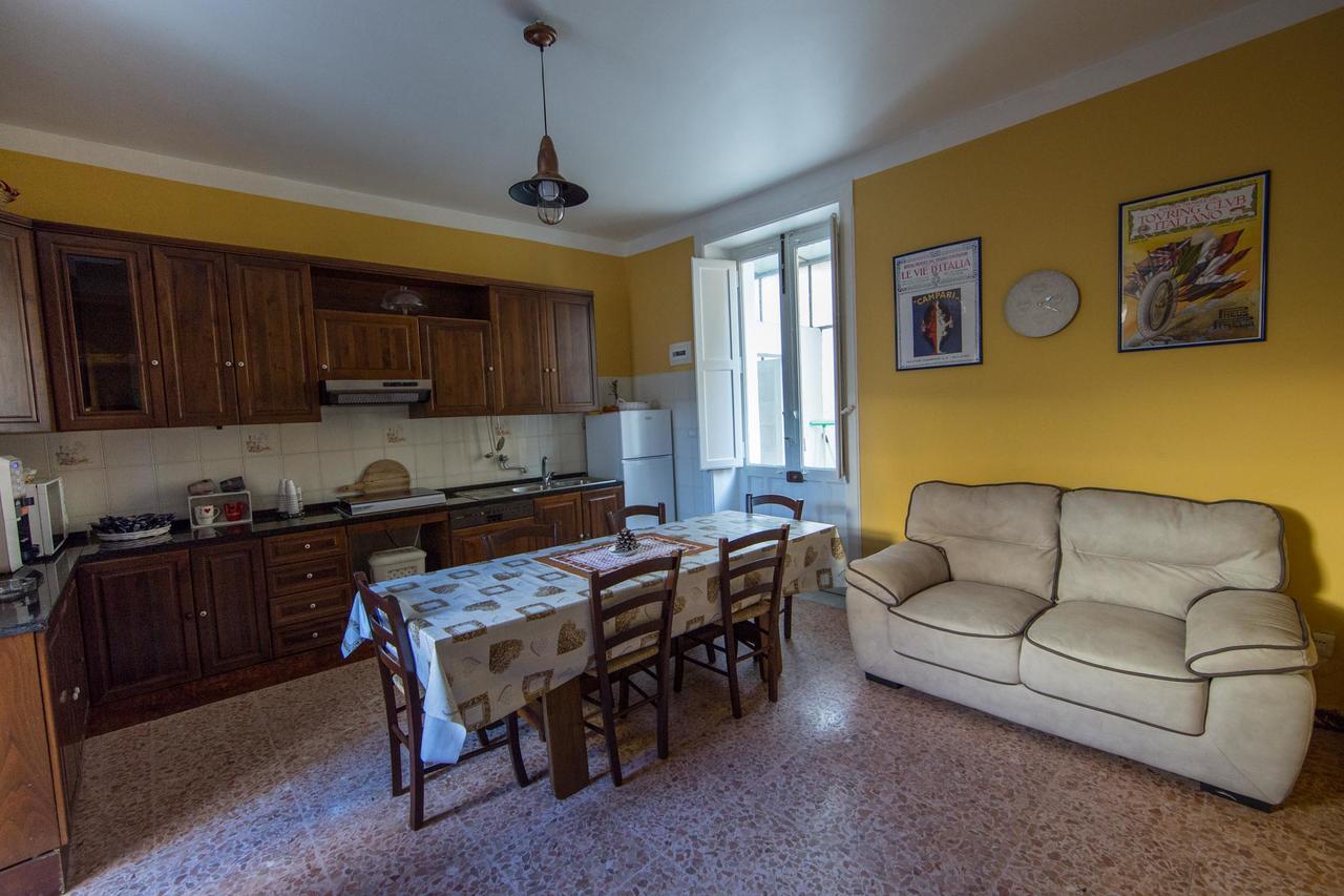 빌라 산 조반니 La Casa Di Eolo B&B 외부 사진
